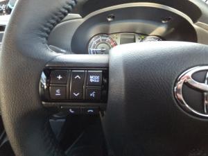 Toyota Hilux 2.8GD-6 double cab Legend auto - Image 9