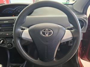 Toyota Etios hatch 1.5 Sprint - Image 8