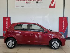 Toyota Etios hatch 1.5 Sprint - Image 3