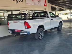 Toyota Hilux 2.4GD-6 single cab 4x4 Raider manual - Image 2