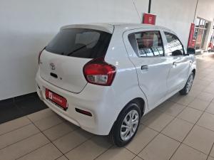 Toyota Vitz 1.0 - Image 2