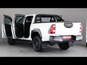 Toyota Hilux 2.8GD-6 double cab 4x4 Legend auto - Image 10