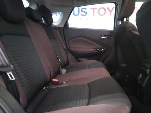 Toyota Starlet Cross 1.5 XR manual - Image 16