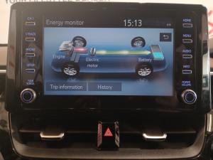 Toyota Corolla Cross 1.8 Hybrid XS - Image 12