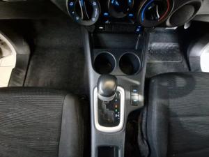 Toyota Hilux 2.8 GD-6 RB Raider automaticS/C - Image 12