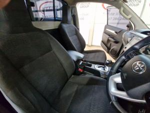 Toyota Hilux 2.8 GD-6 RB Raider automaticS/C - Image 13