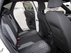 Volkswagen Taigo 1.0 TSI R-LINE DSG - Image 16