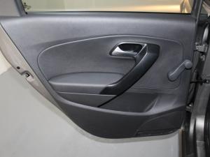 Volkswagen Polo Vivo 1.6 Comfortline TIP - Image 13