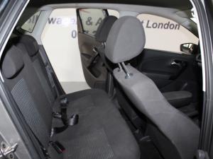 Volkswagen Polo Vivo 1.6 Comfortline TIP - Image 16