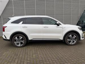 Kia Sorento 2.2D SXL AWD automatic - Image 3