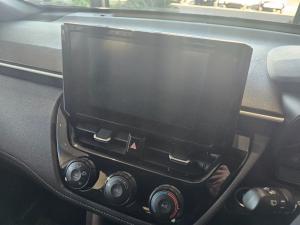 Toyota Corolla Cross 1.8 Xi - Image 10