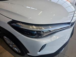 Toyota Corolla Cross 1.8 Xi - Image 16