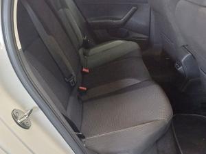 Volkswagen Polo hatch 1.0TSI Life manual - Image 12