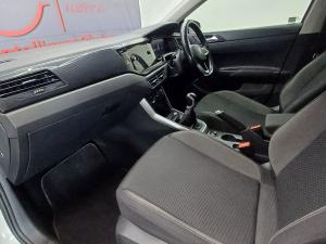 Volkswagen Polo hatch 1.0TSI Life manual - Image 17