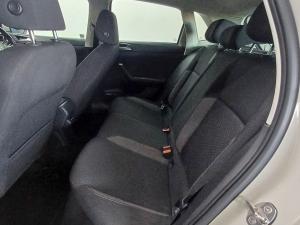 Volkswagen Polo hatch 1.0TSI Life manual - Image 19