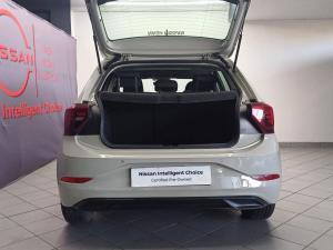 Volkswagen Polo hatch 1.0TSI Life manual - Image 7