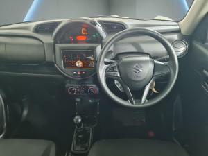 Suzuki S-Presso 1.0 GL manual - Image 11