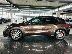Mercedes-Benz GLA GLA45 AMG 4Matic - Image 13