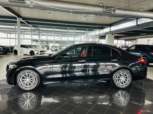 Mercedes-Benz C-Class C43 - Image 14