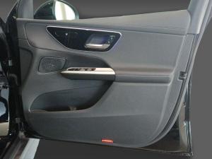 Mercedes-Benz GLC GLC300d coupe 4Matic Avantgarde - Image 18