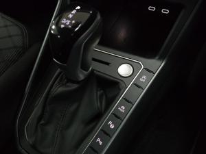 Volkswagen Taigo 1.0TSI R-Line - Image 18
