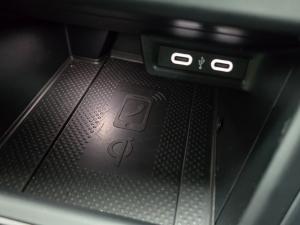 Volkswagen Taigo 1.0TSI R-Line - Image 19