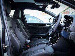 Volkswagen T-Roc 2.0TSI 4Motion R-Line - Image 13