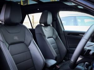 Volkswagen T-Roc 2.0TSI 4Motion R-Line - Image 14