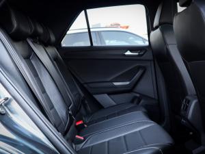 Volkswagen T-Roc 2.0TSI 4Motion R-Line - Image 4