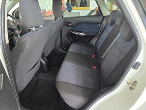 Toyota Starlet 1.4 Xi - Image 12