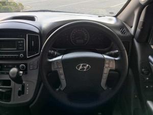 Hyundai H-1 2.5 Crdi A/T/ 2.5 Elite automatic - Image 11