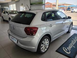 Volkswagen Polo 1.0 TSI Highline DSG - Image 9