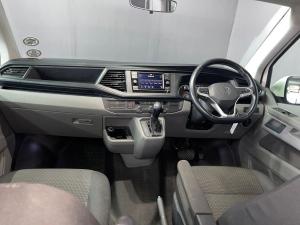 Volkswagen Transporter 2.0TDI Kombi SWB Trendline auto - Image 10