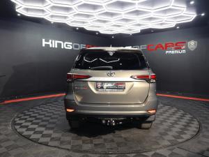 Toyota Fortuner 2.4GD-6 auto - Image 5