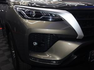 Toyota Fortuner 2.4GD-6 auto - Image 6