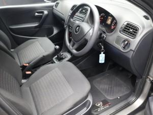 Volkswagen Polo Vivo hatch 1.4 Trendline - Image 9