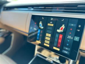 Land Rover Range Rover P530 HSE - Image 16