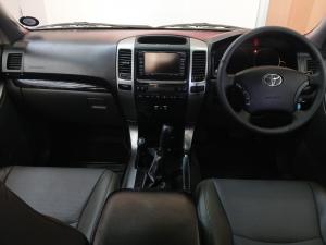 Toyota Land Cruiser Prado 4.0 VX - Image 6