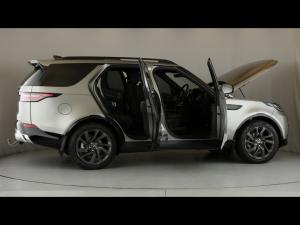 Land Rover Discovery HSE Luxury Td6 - Image 16