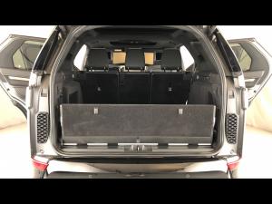 Land Rover Discovery HSE Luxury Td6 - Image 18