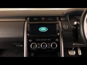 Land Rover Discovery HSE Luxury Td6 - Image 24