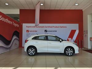 Toyota Starlet 1.5 XS auto - Image 4