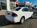 Thumbnail Volkswagen Polo sedan 1.6 Trendline
