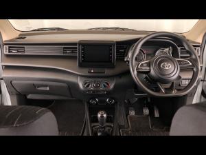 Toyota Rumion 1.5 SX manual - Image 6