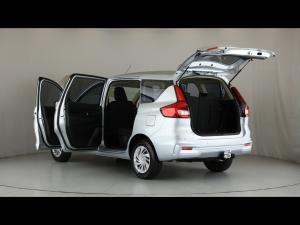 Toyota Rumion 1.5 SX manual - Image 10