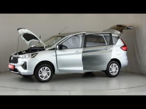 Toyota Rumion 1.5 SX manual - Image 12