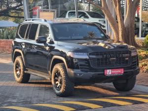 Toyota Land Cruiser 300 3.5T GR-Sport - Image 1