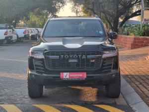 Toyota Land Cruiser 300 3.5T GR-Sport - Image 4