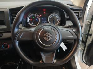 Suzuki Ertiga 1.5 GA - Image 10