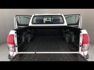 Toyota Hilux 2.4GD-6 double cab 4x4 Raider auto - Image 18